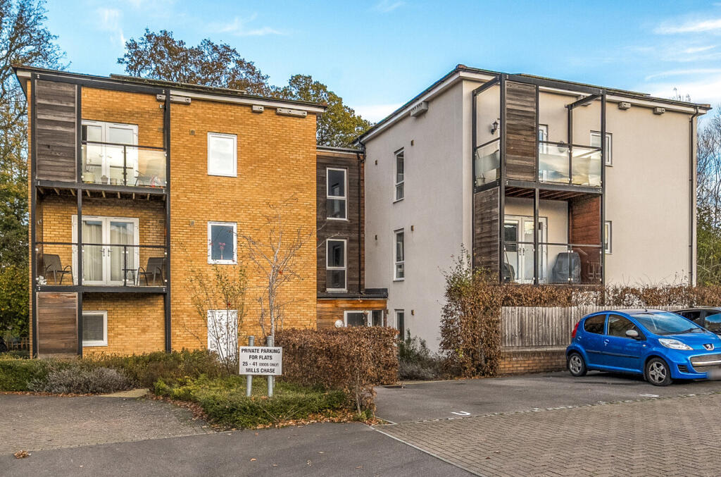 Main image of property: Mills Chase, Bracknell, Berkshire
