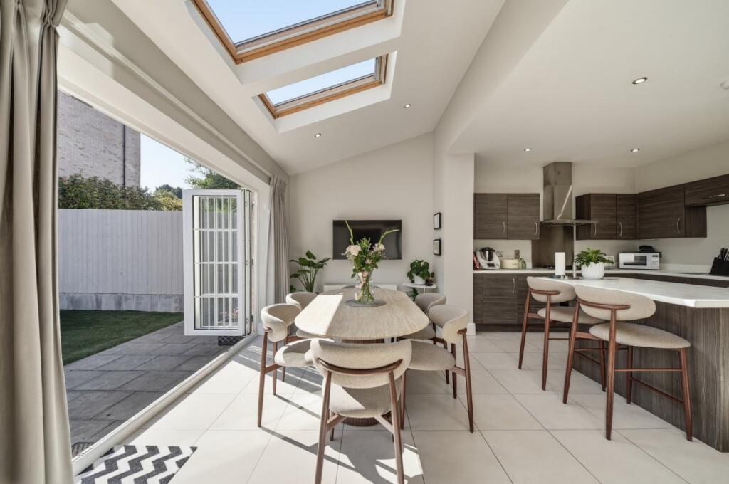 House in Rushcliffe, Nottinghamshire - View 6