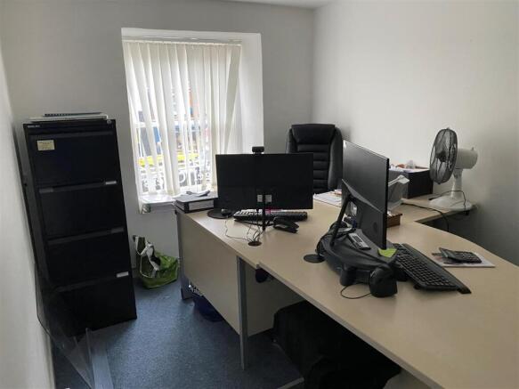 Office 2.jpg