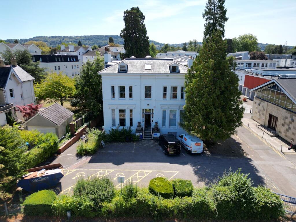 Main image of property: Pallas Villa, The Park, Cheltenham, GL50 2RQ