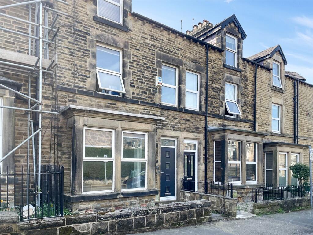 4-bed terraced on Strawberry Dale, Harrogate, North Yorkshire, HG1, £350,000