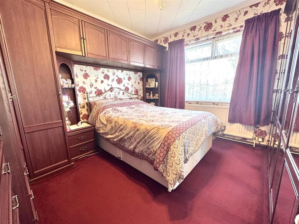 Alexander Road, Bexleyheath - View 6