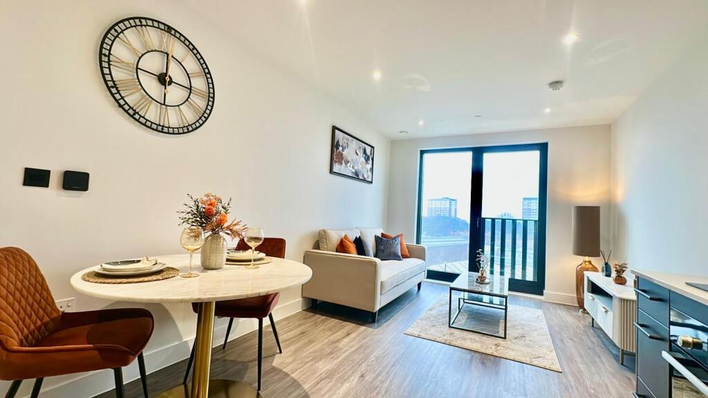 Additional image 3 of Brand New Show Home- Glasswater Locks, Birmingham, B4