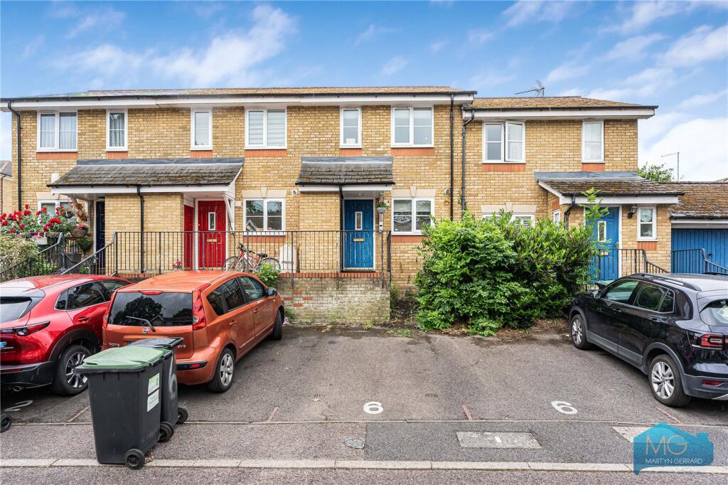 Main image of property: Simpson Close, London, N21