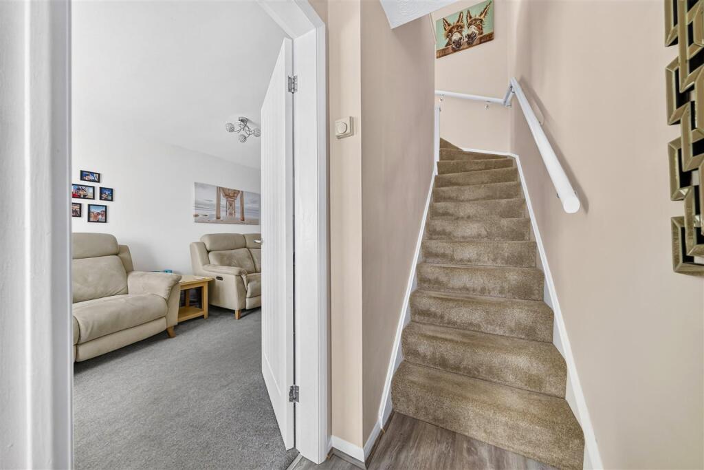House in Charnwood, Shelthorpe - View 4