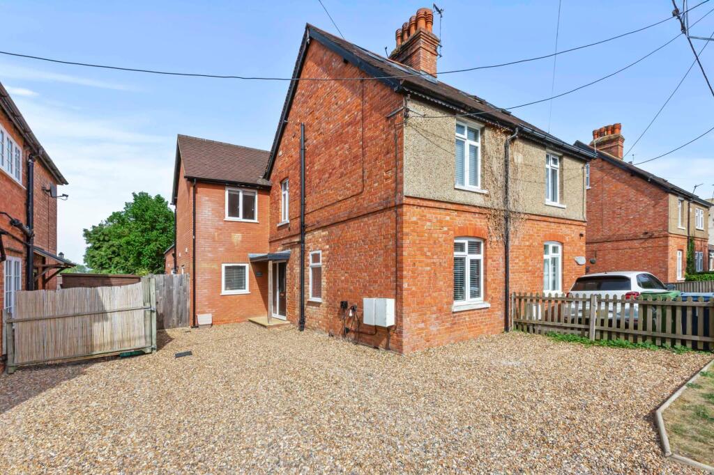 Main image of property: Thame Road, Longwick, HP27