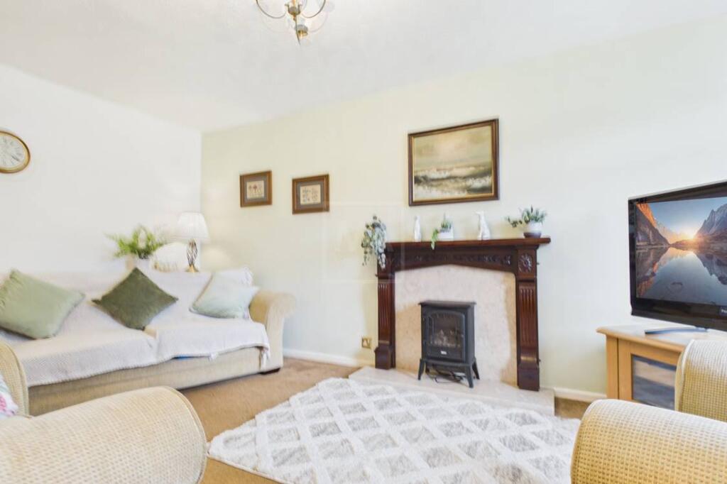 House in Burtonwood - View 5
