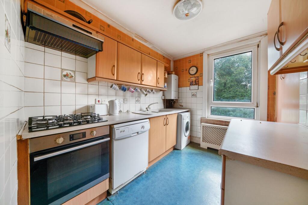 Apartment in London, Thornton Heath - View 3