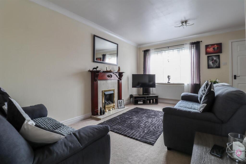 Toll House Mead, Mosborough, Sheffield, S20 photo 4