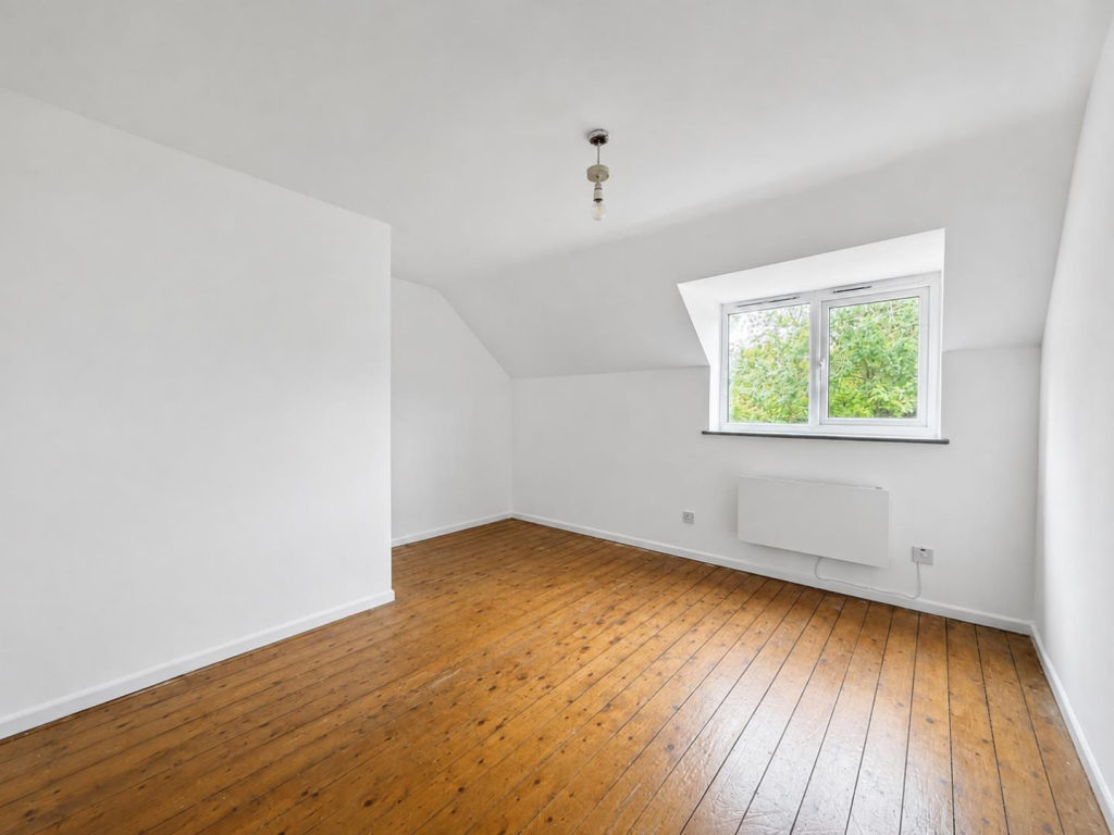 House in Northampton - View 5