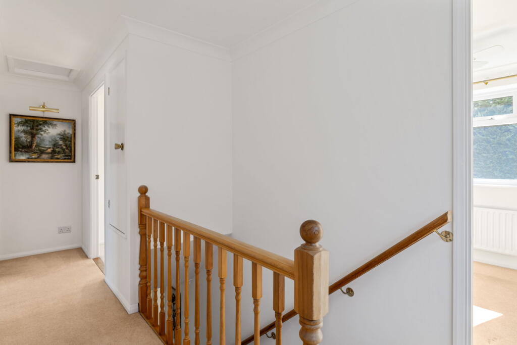 House in Tonbridge - More
