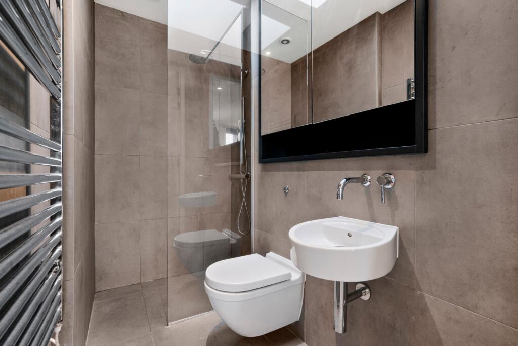 Apartment in London, Hurlingham, Fulham - More