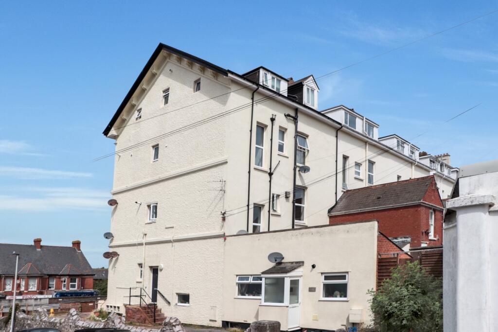 Main image of property: Flat 4 74 Exeter Road, Exmouth