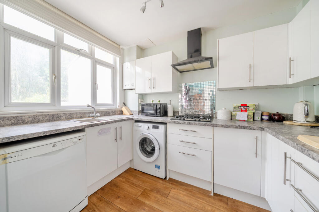 House in London - View 4