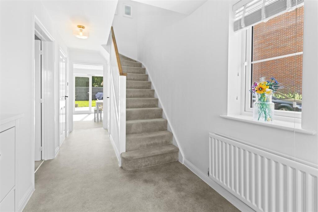 House in Wealden, Hellingly - View 6