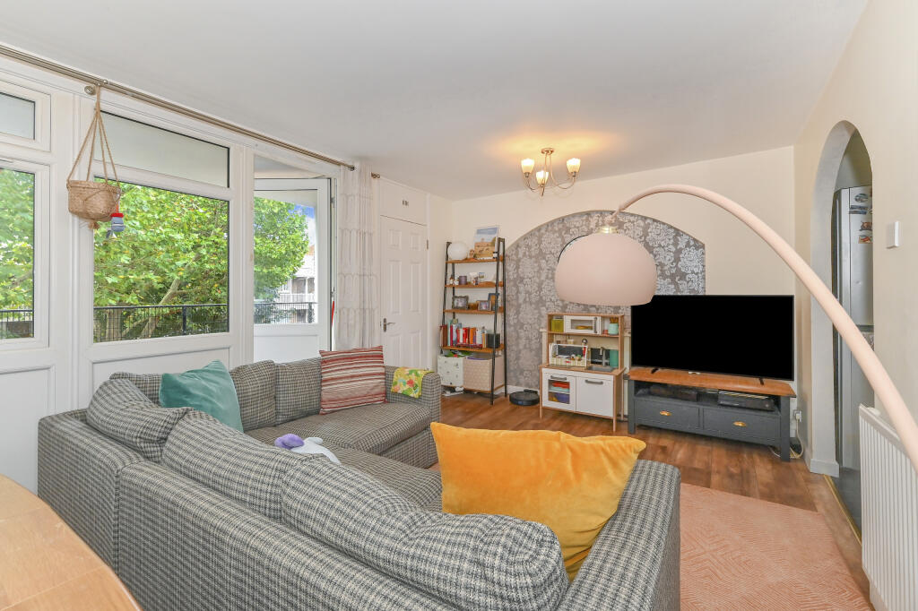 Main image of property: Gough Walk, Poplar, E14
