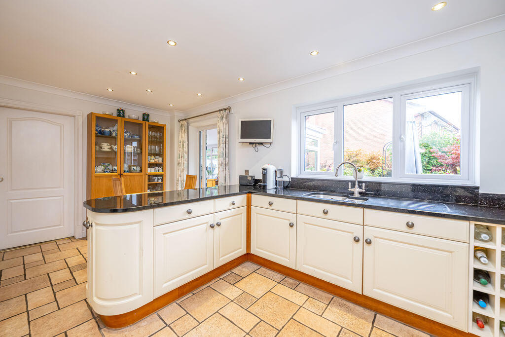 House in Wolverhampton - View 4