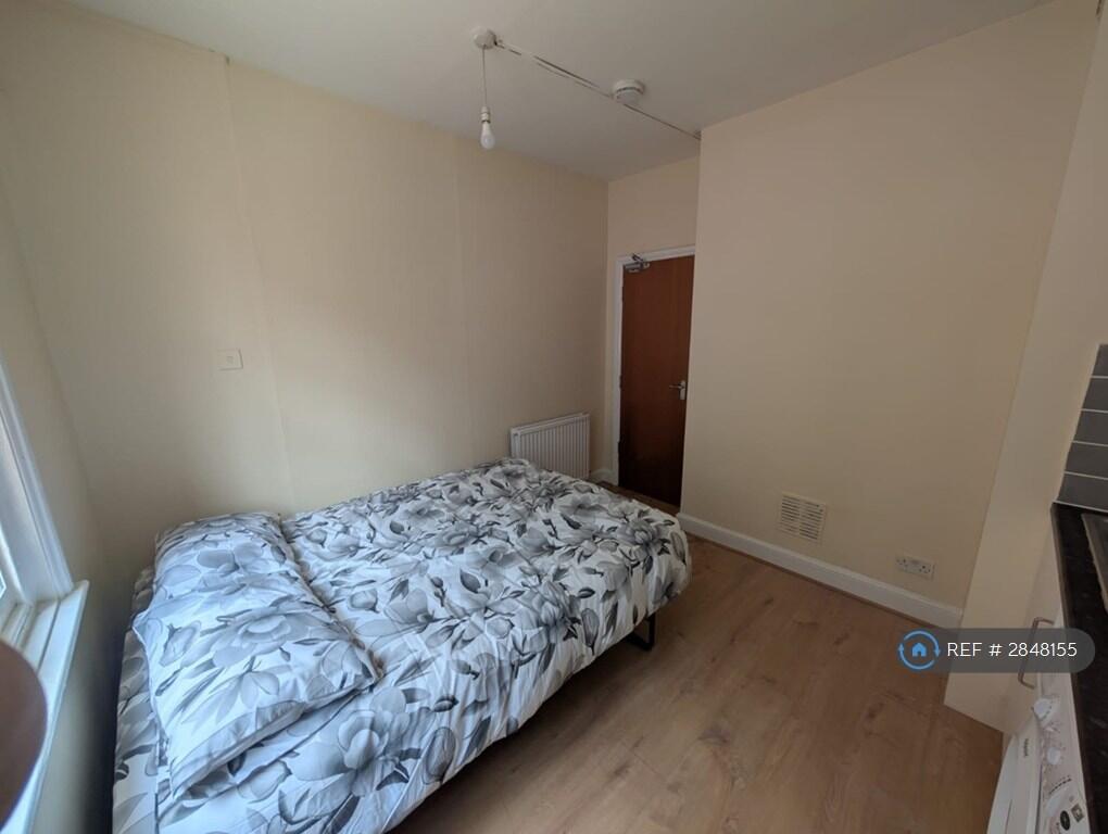 Main image of property: Westbeech Road, London, N22