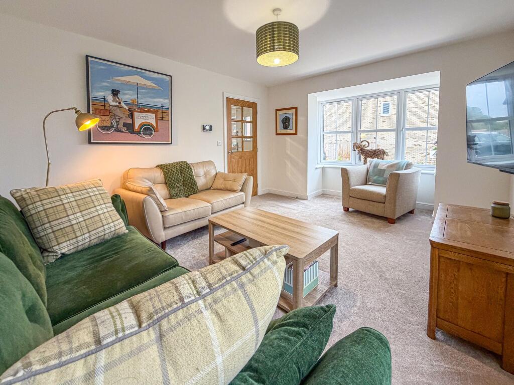 House in Newcastle upon Tyne, Woolsington - View 3