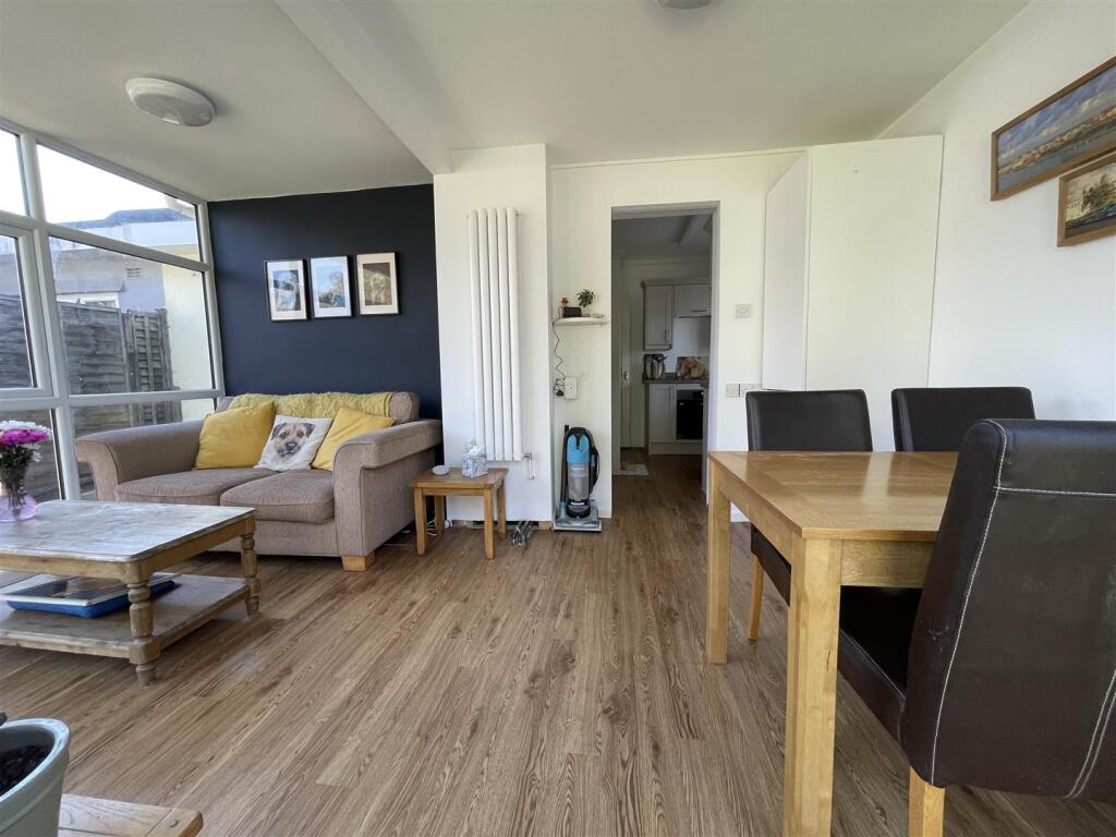 Westham Drive, Pevensey Bay, Pevensey – pohled 4