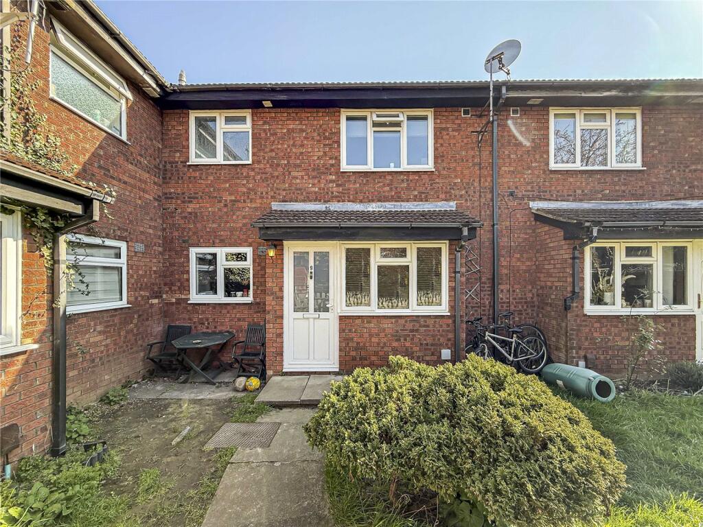 Main image of property: Geneva Close, Shepperton, Surrey, TW17