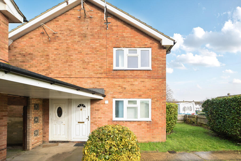 Main image of property: Cannock Road, Aylesbury, HP20 2