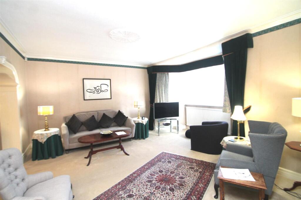 Viceroy Close, Birmingham, B5 photo 3