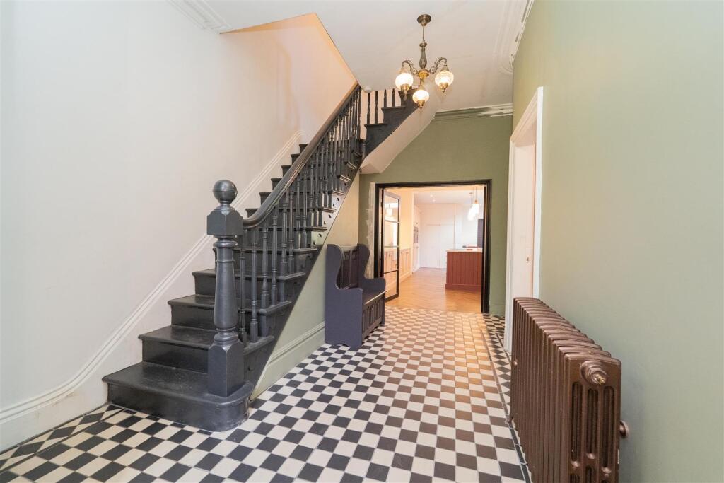 House in Manchester, Whalley Range - More