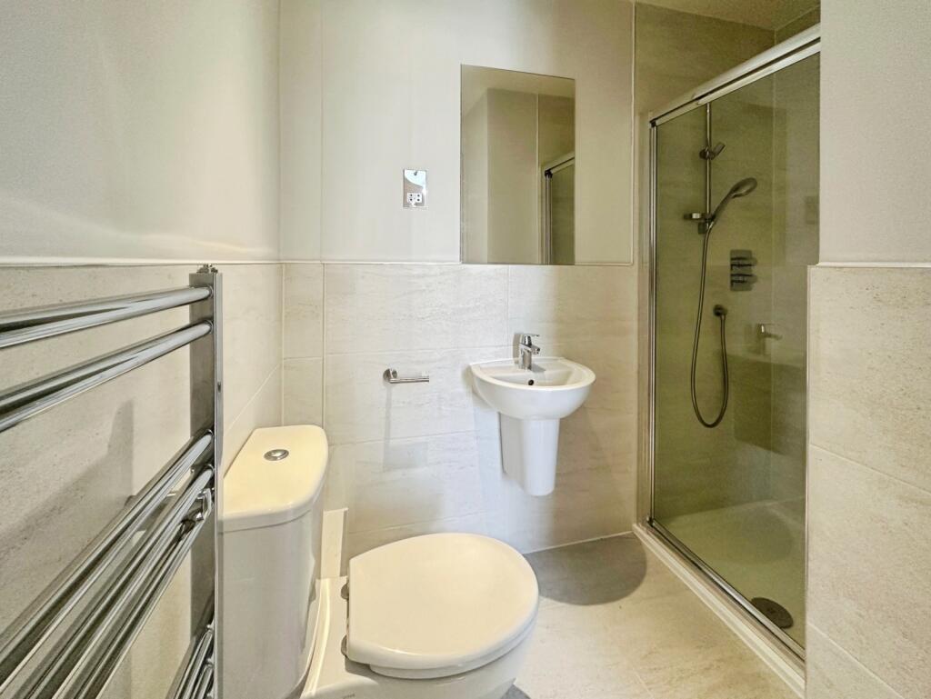 High Street, Bracknell, Berkshire, RG12 - More