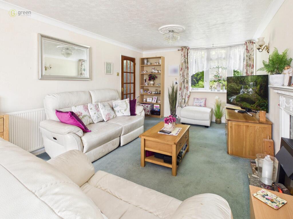 House in Tamworth, Staffordshire - View 3