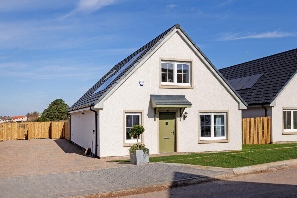 Main image of property: The Bruce, Braidlaw Rise, West Kilbride, KA23 9DT