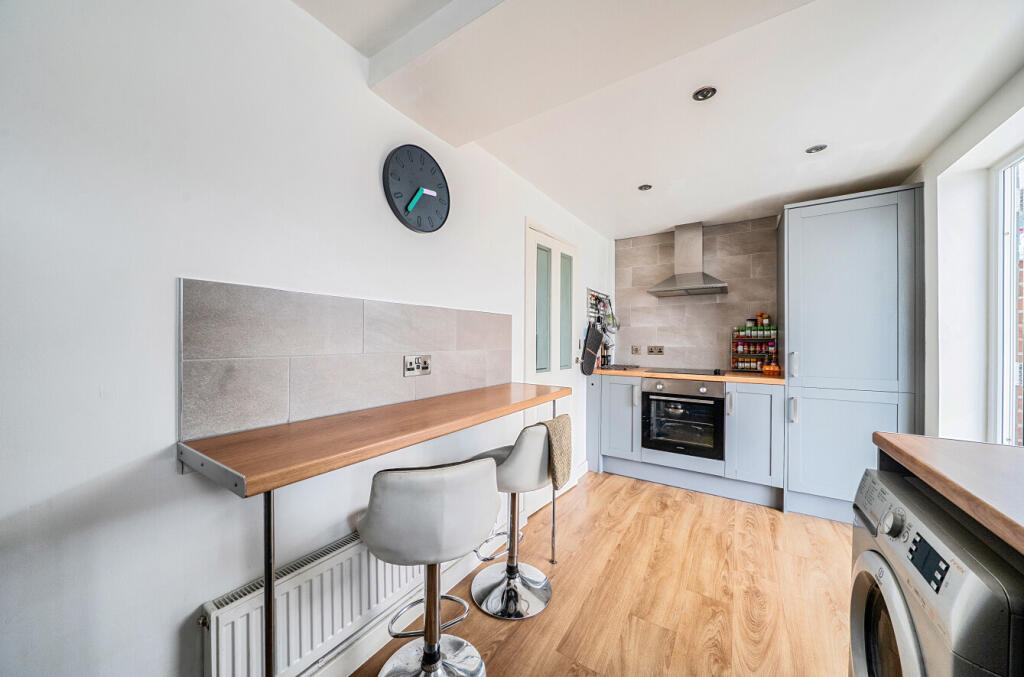 House in Shrewsbury, Llanbrynmair - View 4