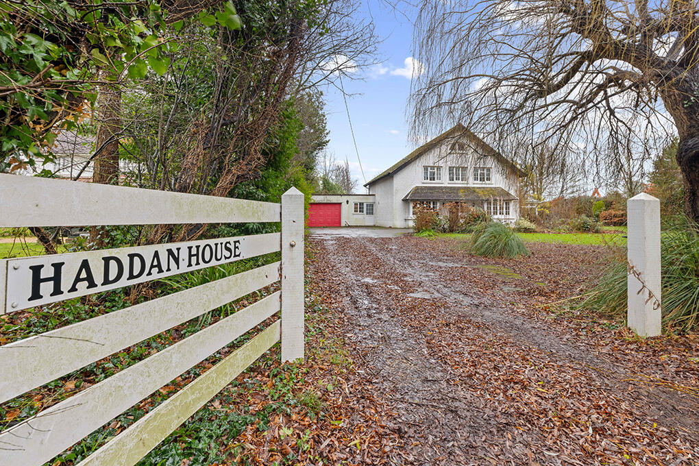 Main image of property: Shripney Road, Bognor Regis, West Sussex, PO22 9PA