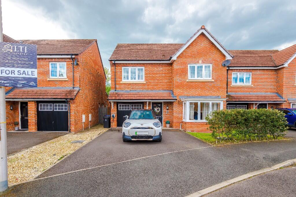 Main image of property: Partisan Green, Warrington, Cheshire, WA5