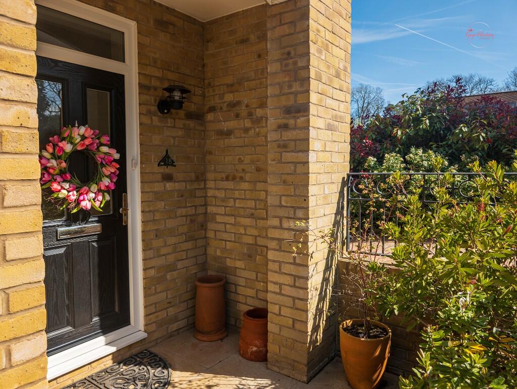 House in Basingstoke and Deane, Sherfield Park - View 2