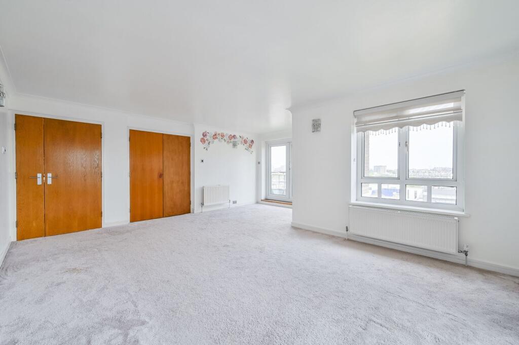 Apartment in London - View 3