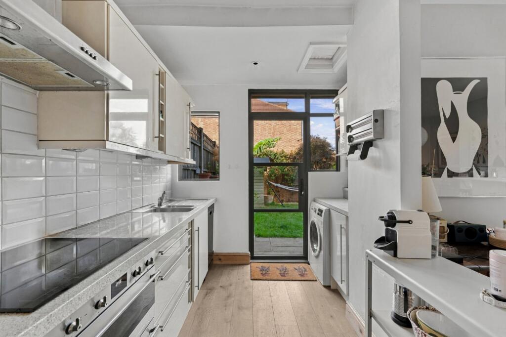 House in London, Mortlake - View 4
