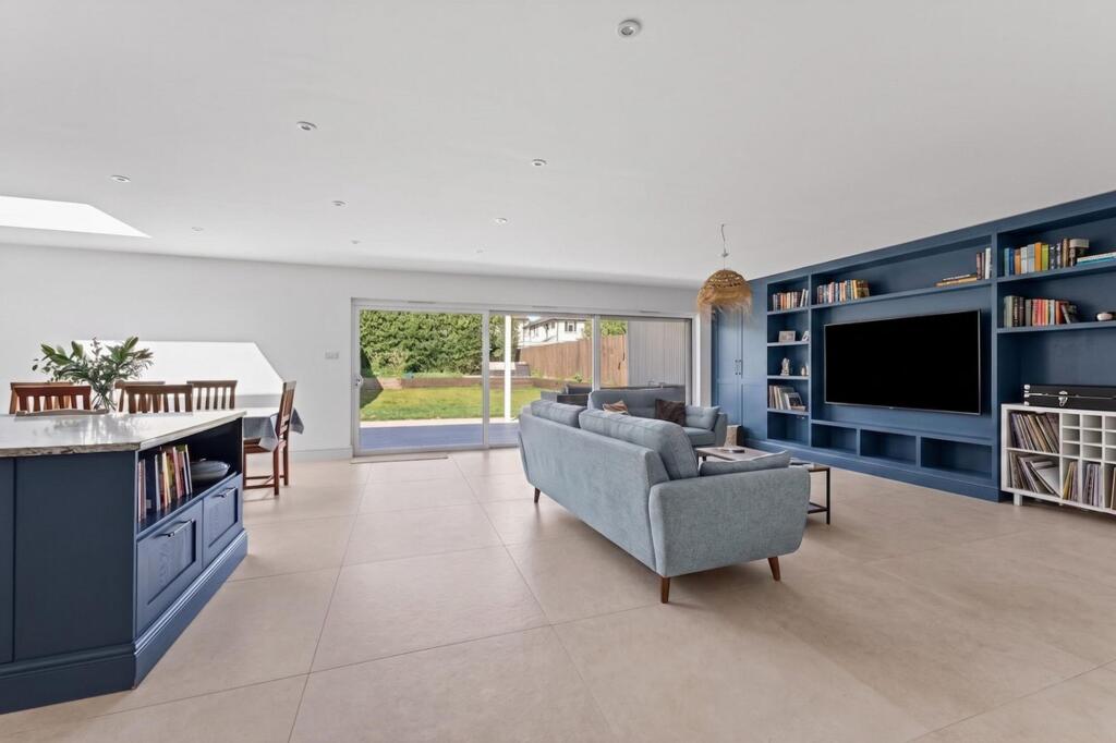 Sobo House, Belle Vue Road, Southbourne, BH6 - View 3