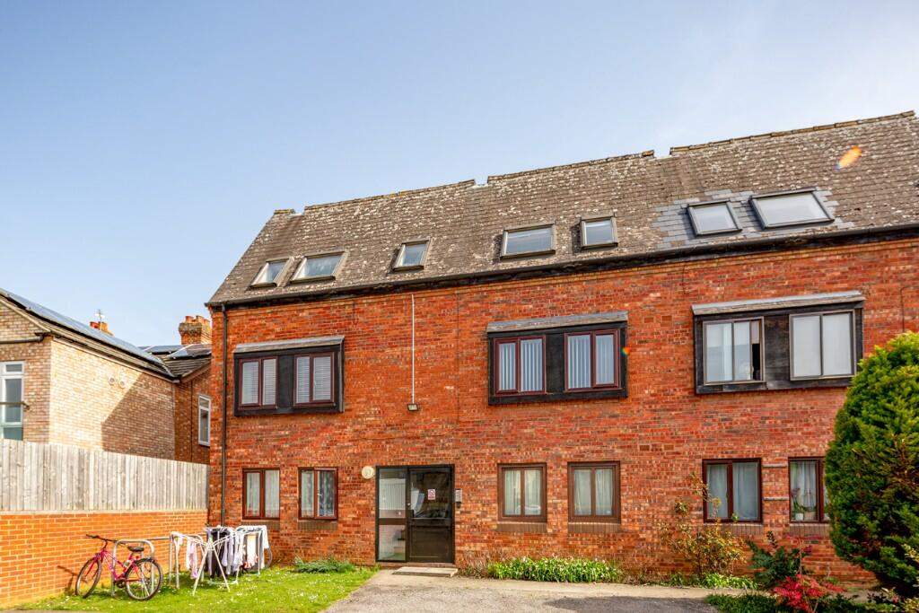 Main image of property: North Street, Bicester, Oxfordshire, OX26