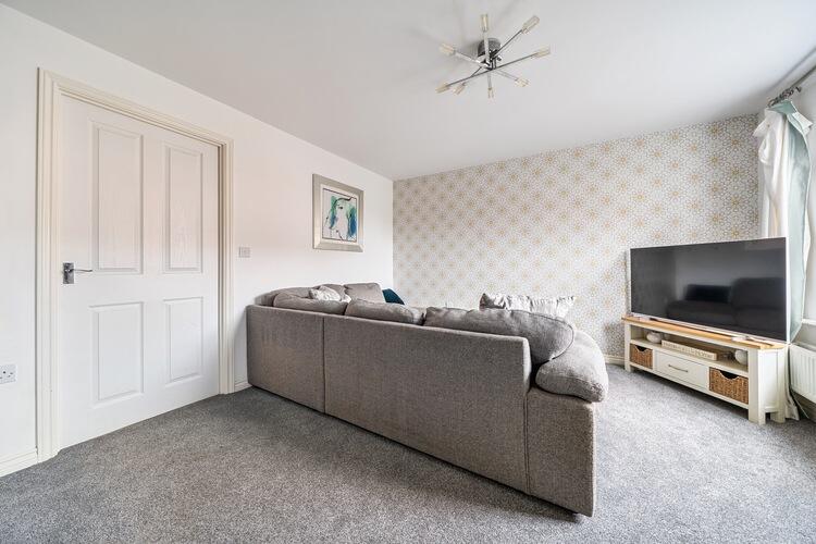 House in Northampton, Hunsbury Meadows - View 2