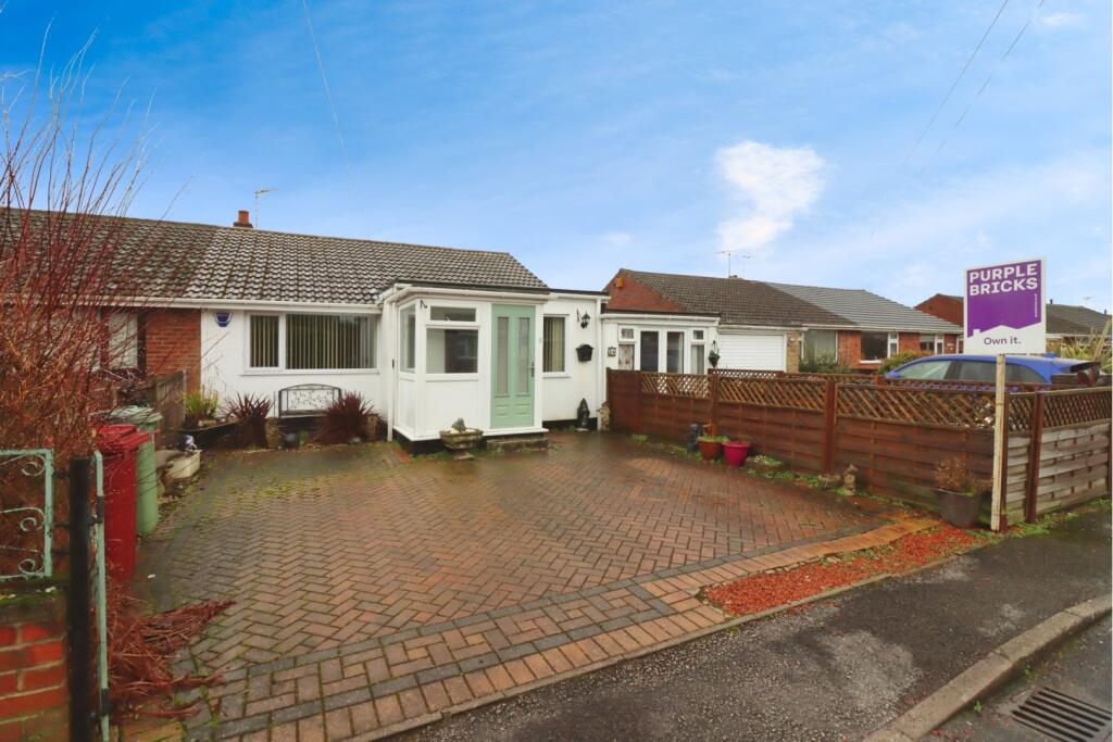 2-bed semi-detached on Cromford Close, Chesterfield, S42, £185,000