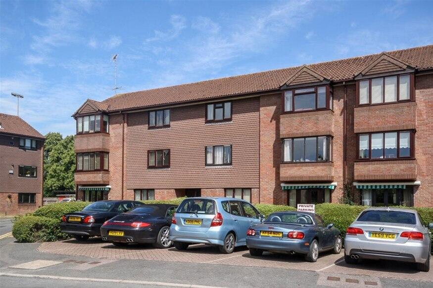 Main image of property: Broadwater, Berkhamsted, HP4