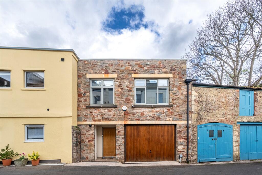 Main image of property: Vyvyan Road, Bristol, BS8