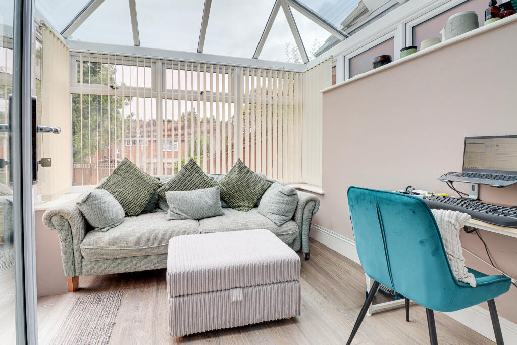 House in St Albans - View 5