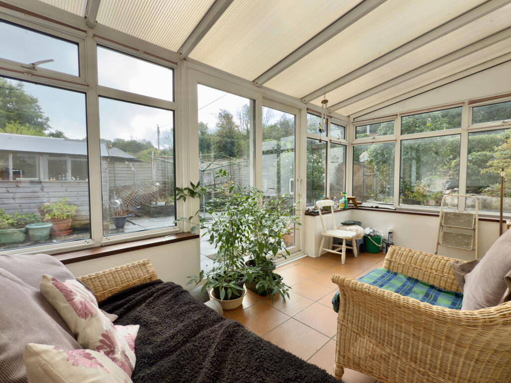 Sladesbridge, Wadebridge PL27 photo 2