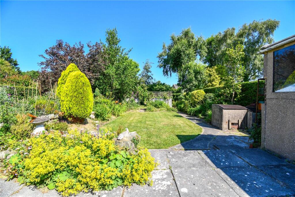 Hazel Grove, Irby, Wirral photo 3