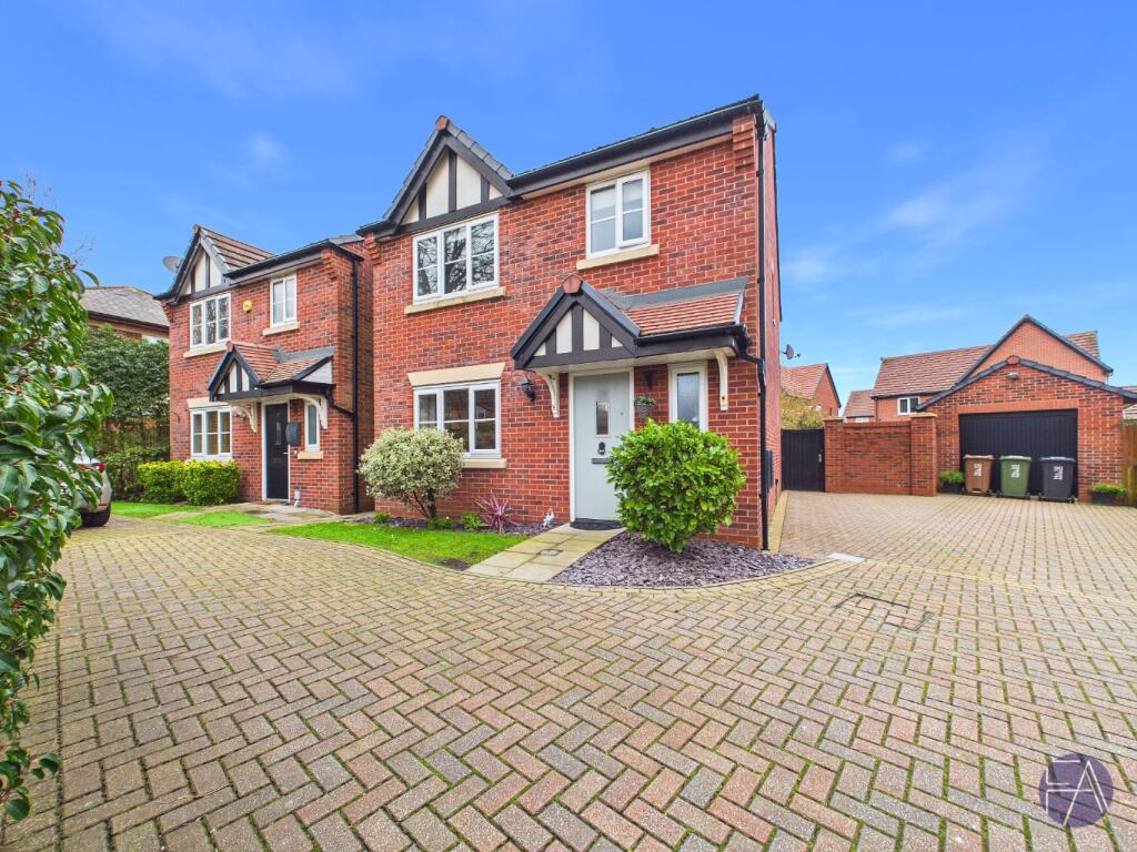 Main image of property: Under Hill Close, Ainsdale, Merseyside, PR8 3FD