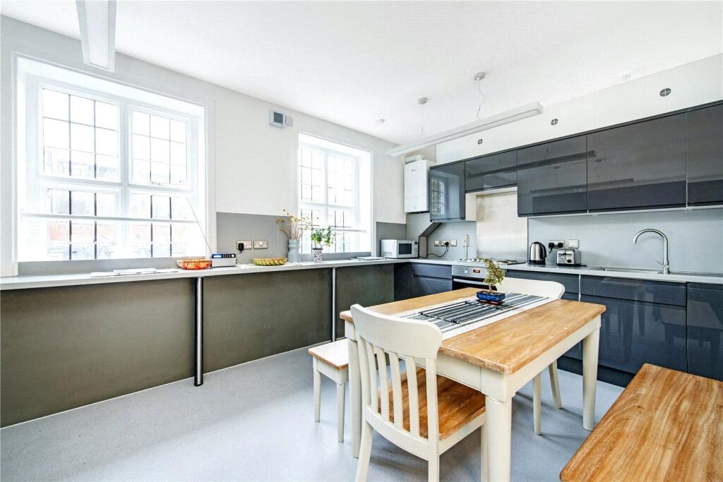 Kimmerston House, 
1 Udall Street, SW1P - View 2