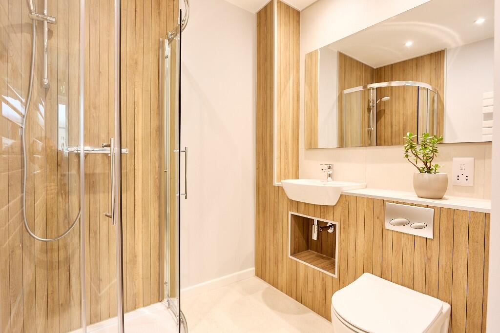 5 bedroom town house for rent