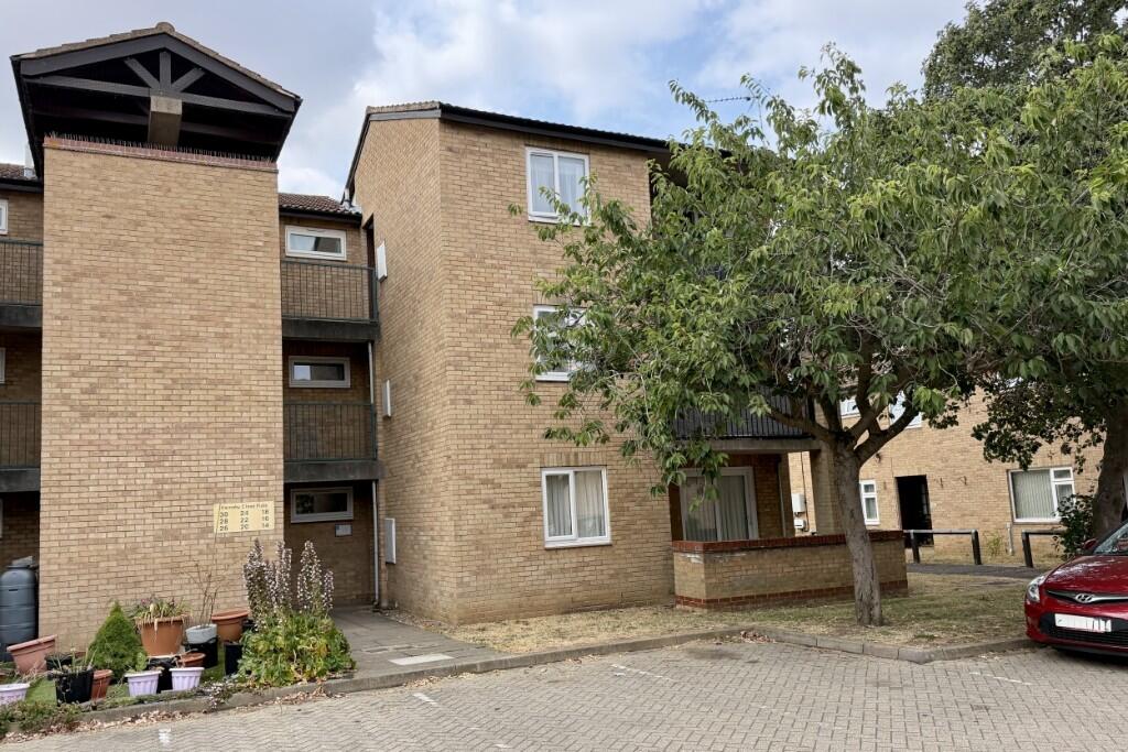 Main image of property: 16 Carnaby Close, Godmanchester, Cambridgeshire. PE29 2EE